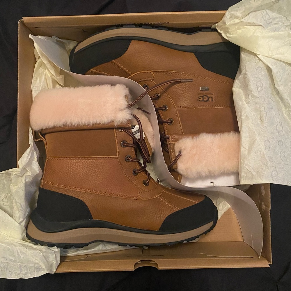 Women’s UGG Adirondack Boot II